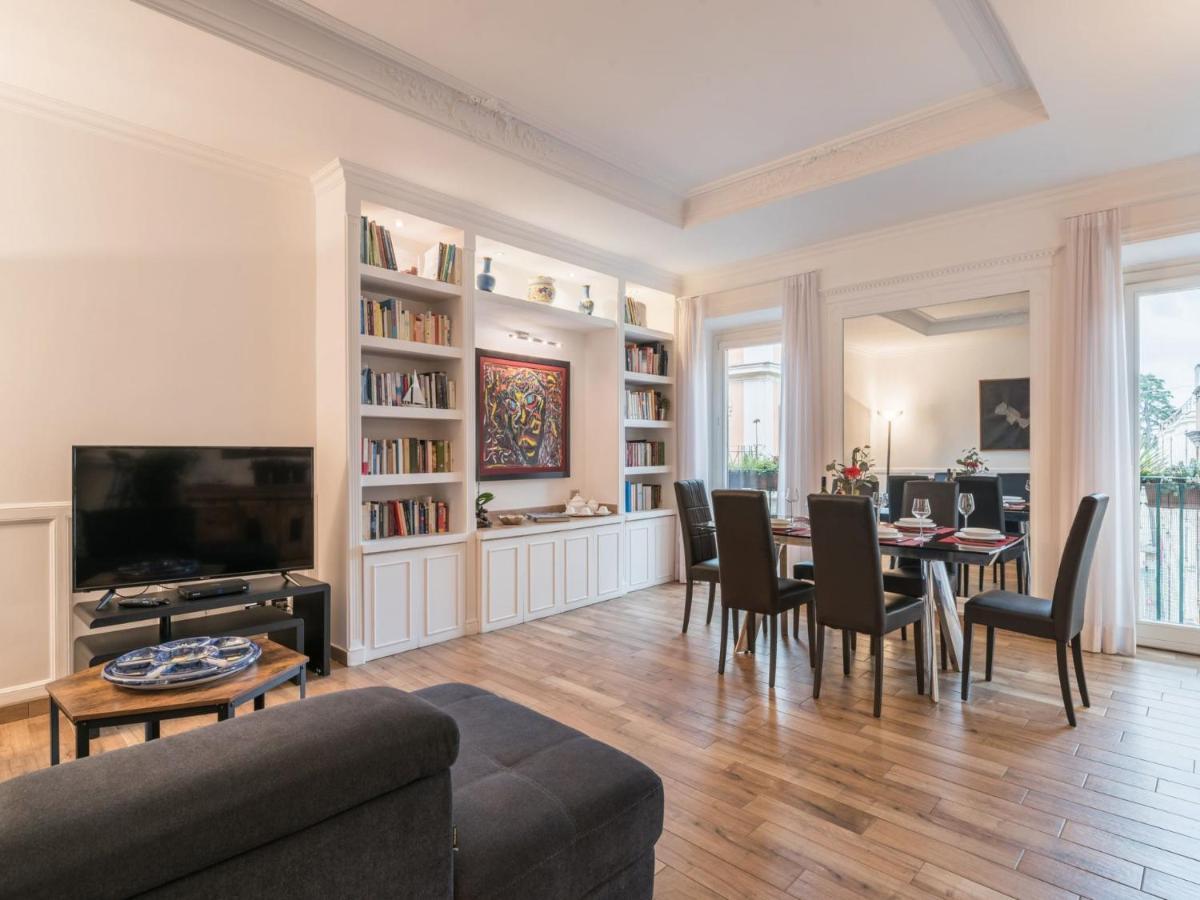 The Best Rent - Elegant Three-Bedroom Apartment A Few Steps From Fontana Di Trevi المظهر الخارجي الصورة